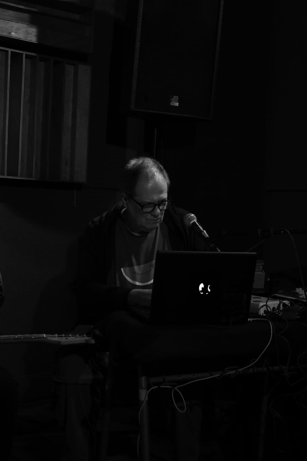 Schnee + Antonia Valladares + No Hnos Carrasco